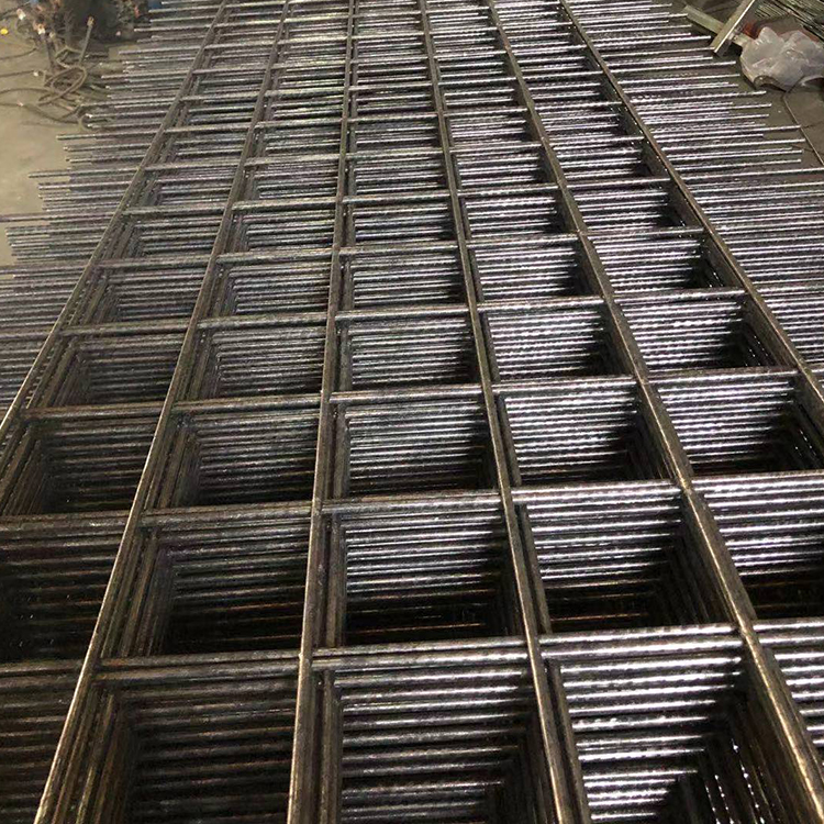 钢筋网片厂家定制在焊接过程中所体现的性能优势有哪些？